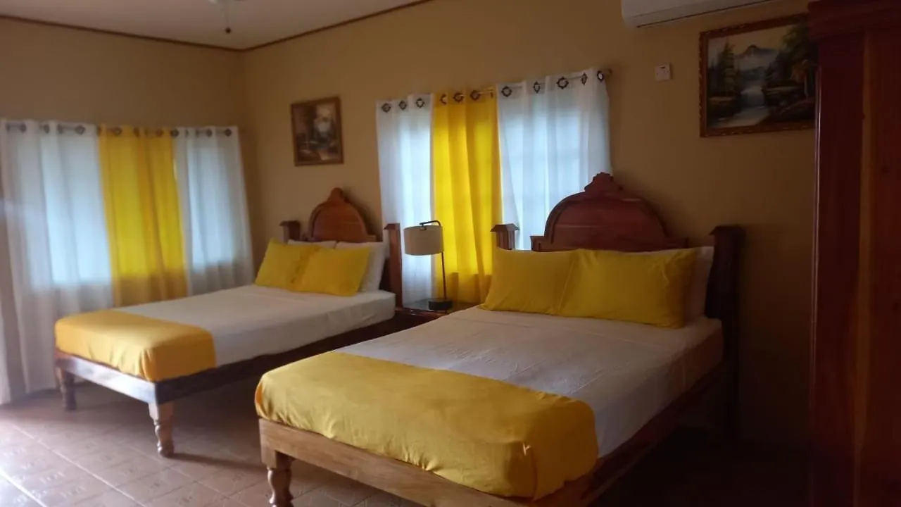 Brytan Villa Treasure Beach Jamaika