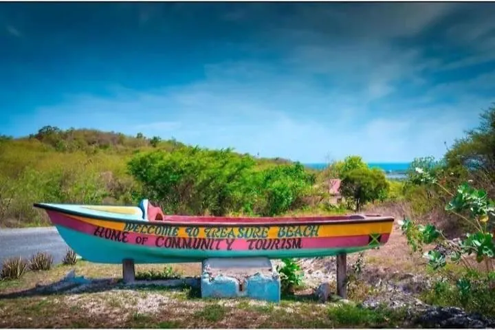 Brytan Villa Treasure Beach