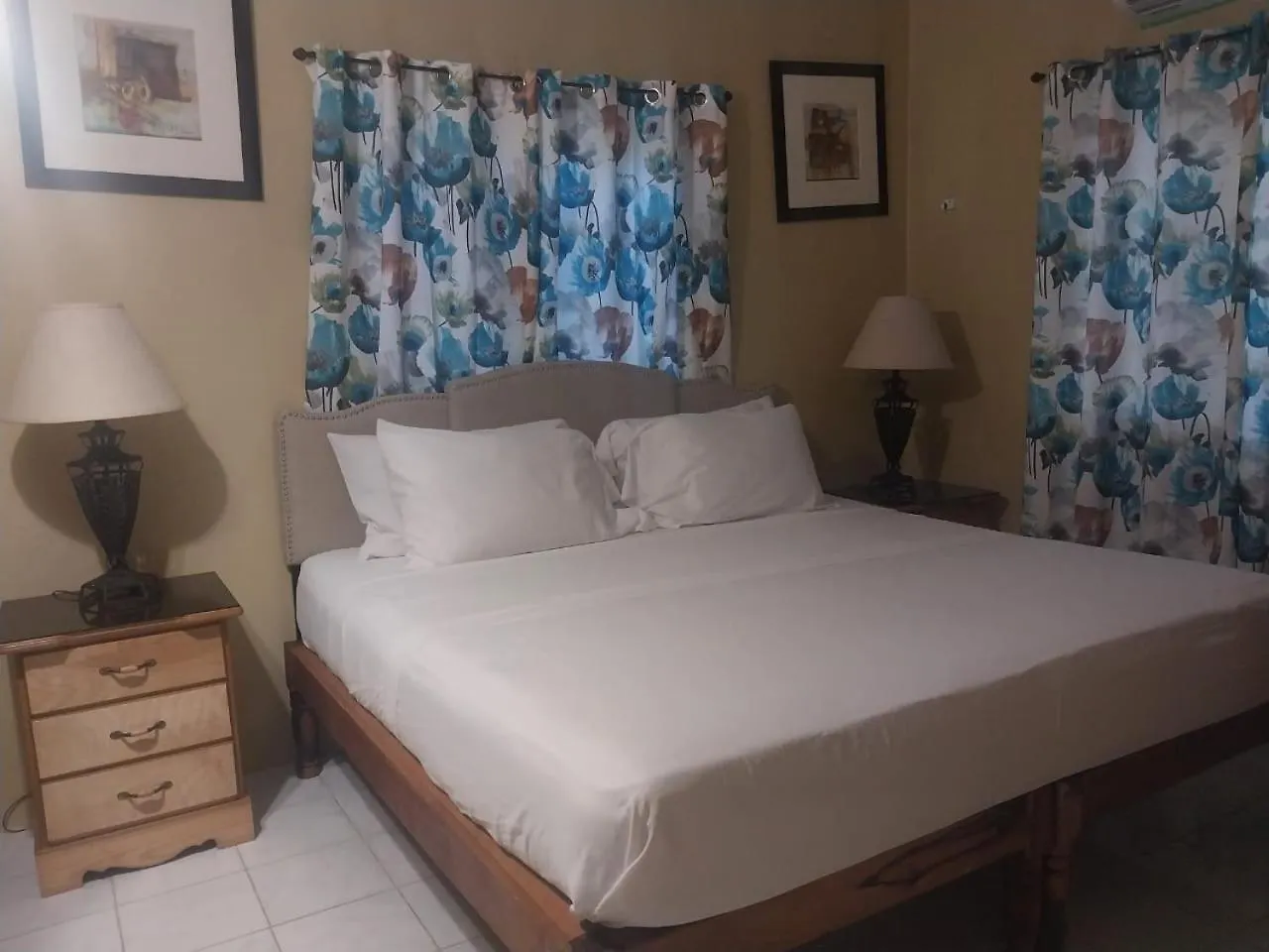 Brytan Villa Treasure Beach